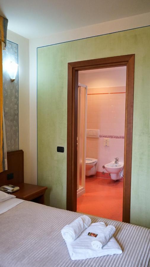 Albergo Bel Soggiorno Oggebio المظهر الخارجي الصورة